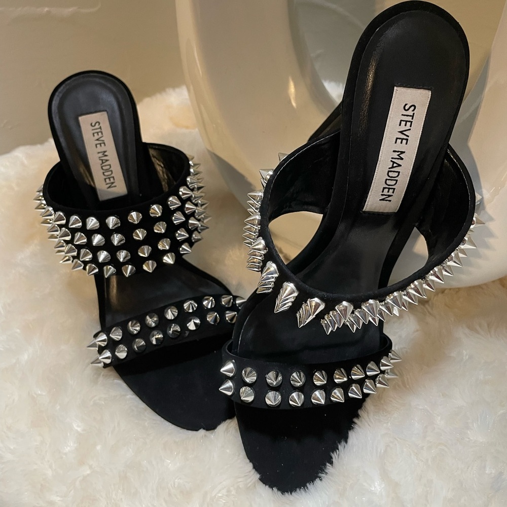 Steve Madden black spiked heels